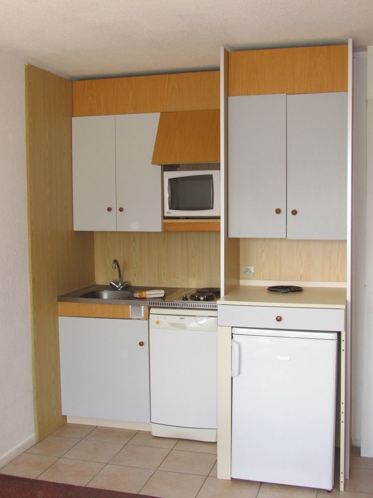 Les Balcons Du Soleil Aparthotel Font-Romeu-Odeillo-Via Exteriör bild