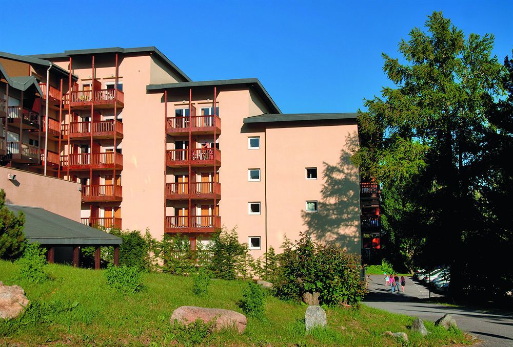 Les Balcons Du Soleil Aparthotel Font-Romeu-Odeillo-Via Exteriör bild